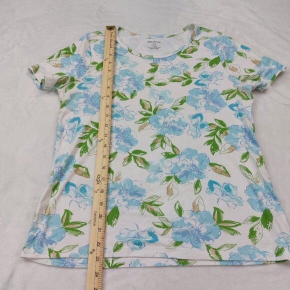WHITE STAG WOMEN'S WHITE WITH BLUE FLORAL SHORT SLEEVE TSHIRT SIZE LARGE - Picture 6 of 9
